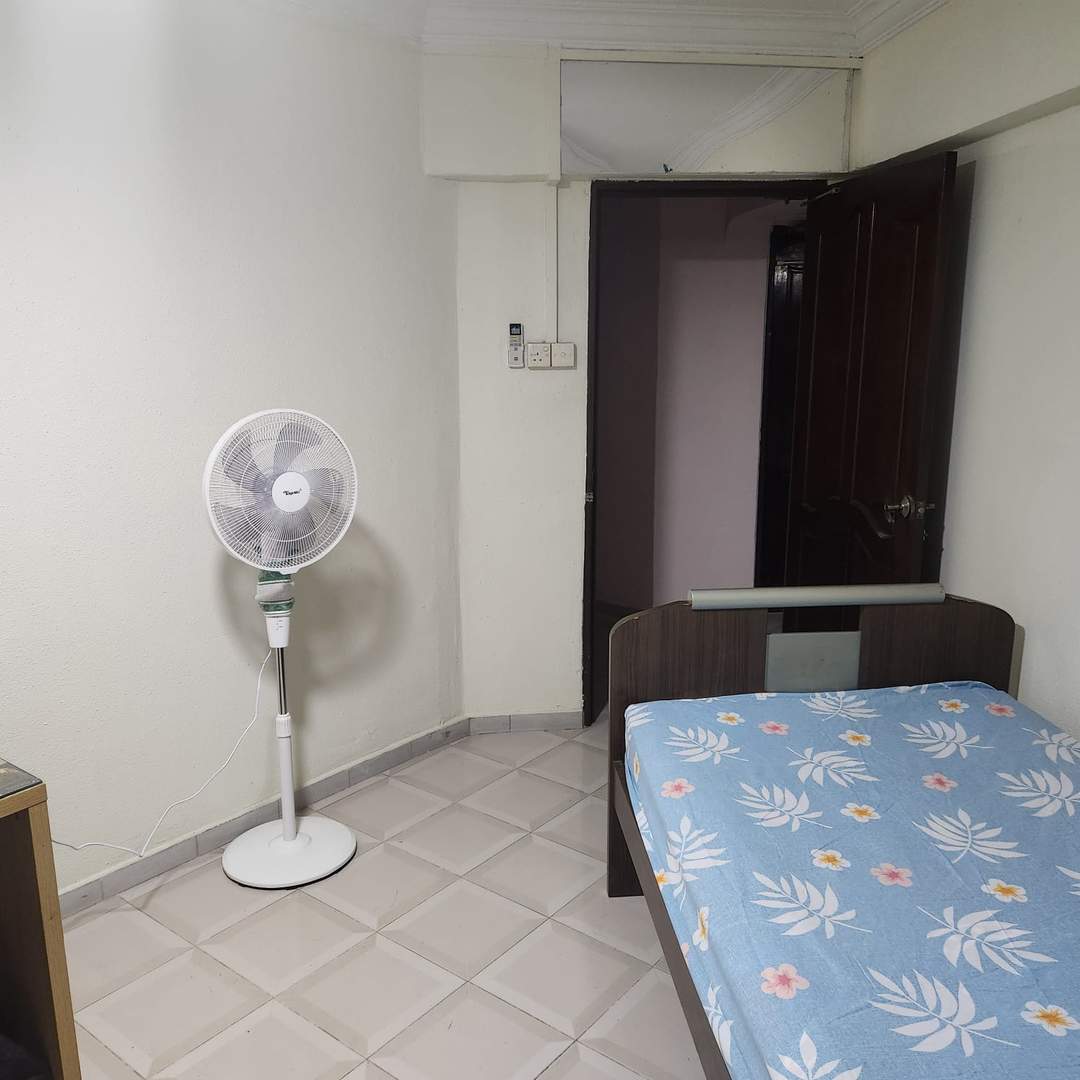 Non A/C